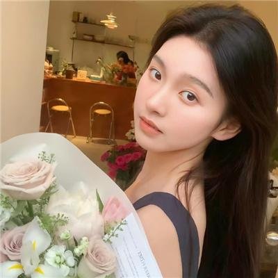 彩虹艳女